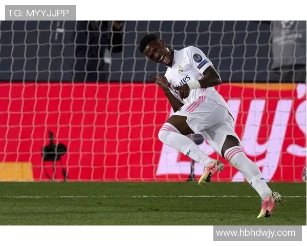 维尼修斯领衔新一代足球风潮 展现速度与技术的完美结合